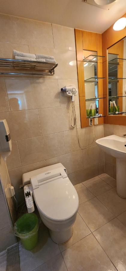 Mizo Hotel Seoul Bagian luar foto